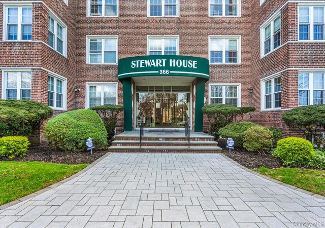 366-stewart-ave-c4-hempstead-ny-11530/hzid_edd44ad1