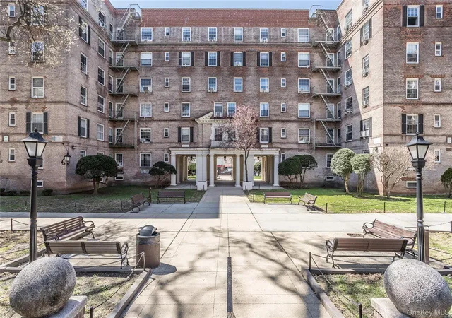 55-23-31-ave-4-new-york-ny-11377/hzid_2452e587