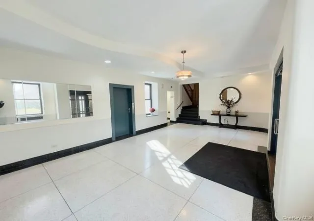 3017-riverdale-ave-1f-new-york-ny-10463/hzid_8e5438aa