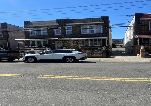 720-e-53rd-street-brooklyn-ny-11203/hzid_3b3fd407