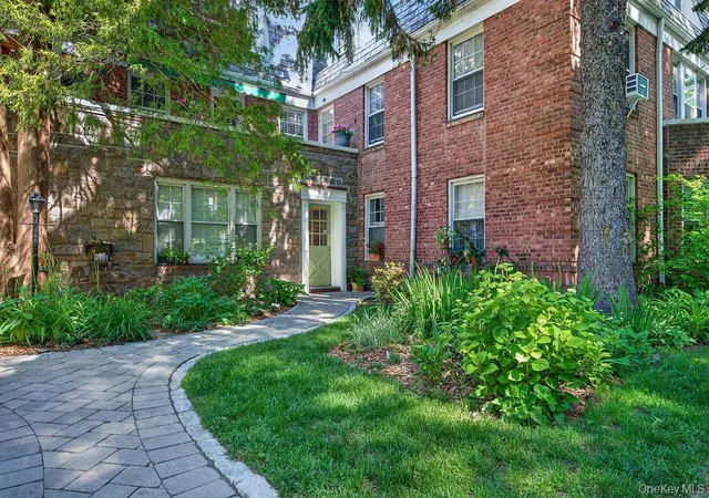 74-pinewood-rd-1f-greenburgh-ny-10530/hzid_2651e559
