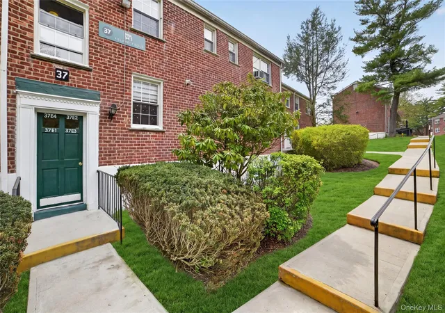 37-fieldstone-dr-e4-greenburgh-ny-10530/hzid_40d64f5e