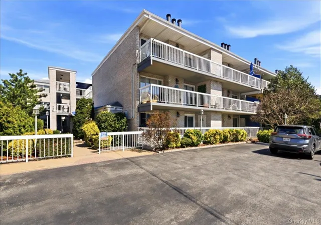 540-ellsworth-ave-d2-new-york-ny-10465/hzid_8e3bc624