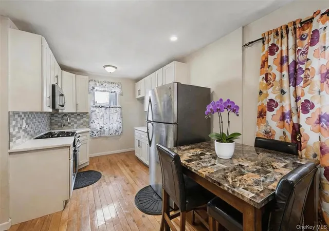14015-183rd-street-new-york-ny-11413/hzid_7b761f65