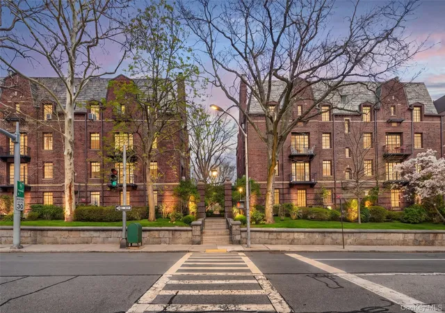 20-n-broadway-o372-white-plains-ny-10601/hzid_518330b6