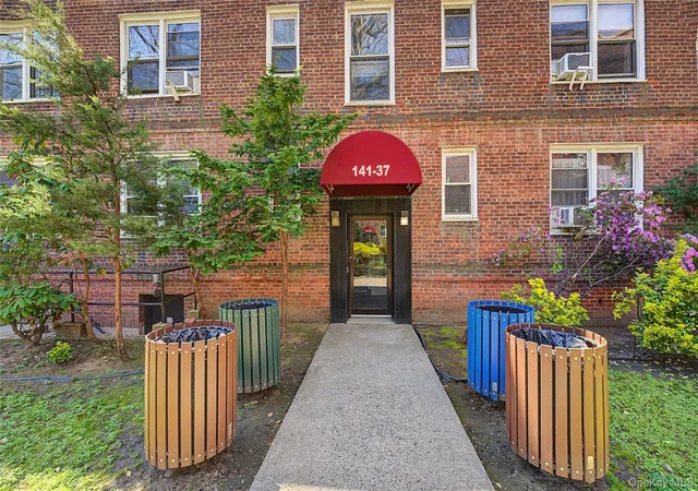 14137-79th-avenue-3o-flushing-ny-11367/hzid_abc72d0b