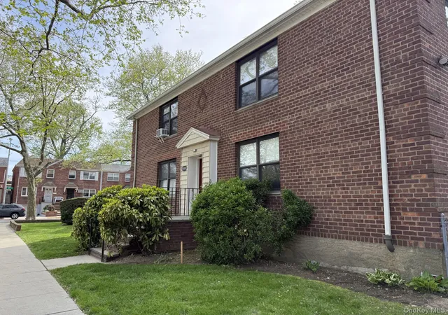 37-16-191st-street-152-flushing-ny-11358/hzid_e08a6ba7