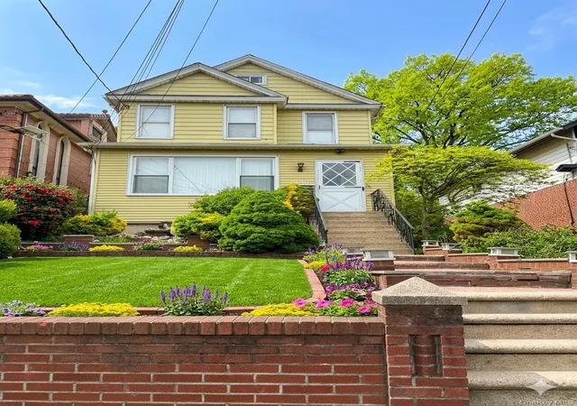 1807-parsons-blvd-new-york-ny-11357/hzid_8a01189e