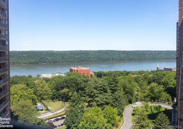 5800-arlington-ave-15b-new-york-ny-10471/hzid_9e5f540b