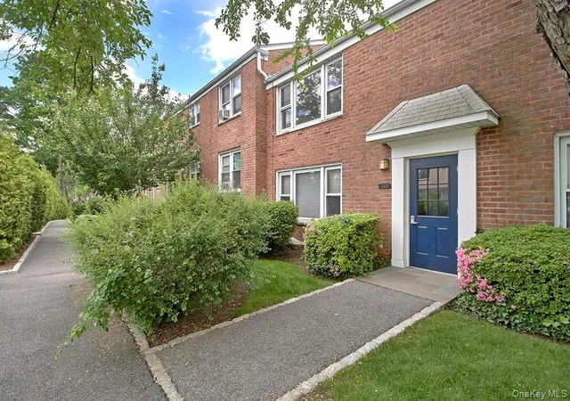 110-lawn-2h-rye-town-ny-10543/hzid_5730ccb7