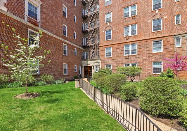 300-s-broadway-3d-greenburgh-ny-10591/hzid_69157399