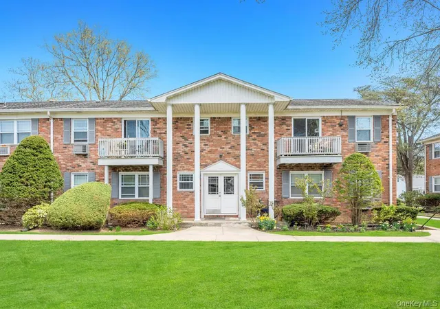 63-fairharbor-dr-63-brookhaven-ny-11772/hzid_bb0b3204