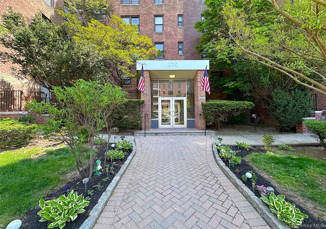 270-n-broadway-2hi-yonkers-ny-10701/hzid_1e5ec1a0