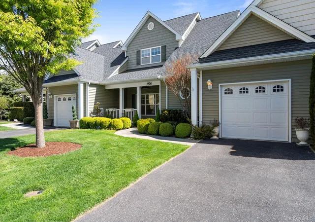 156-stoneleigh-dr-riverhead-ny-11901/hzid_d4d6dabd