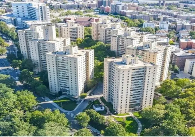 8-fordham-hill-oval-10b-new-york-ny-10468/hzid_c1087dcb