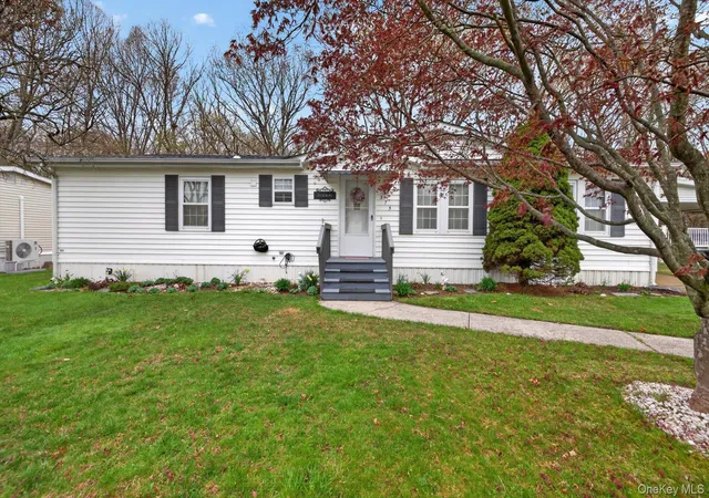 638-fresh-pond-ave-375-riverhead-ny-11933/hzid_344986ff