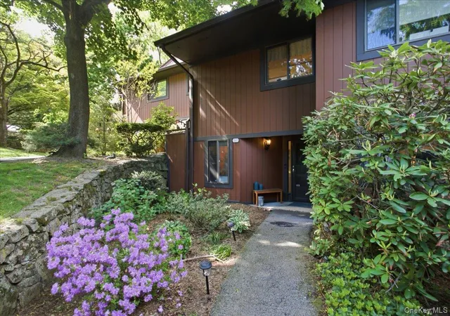 217-martling-ave-greenburgh-ny-10591/hzid_7272b2ab