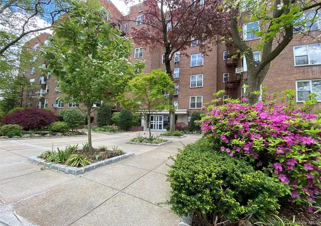 209-80-18th-ave-2g-new-york-ny-11360/hzid_783408f3