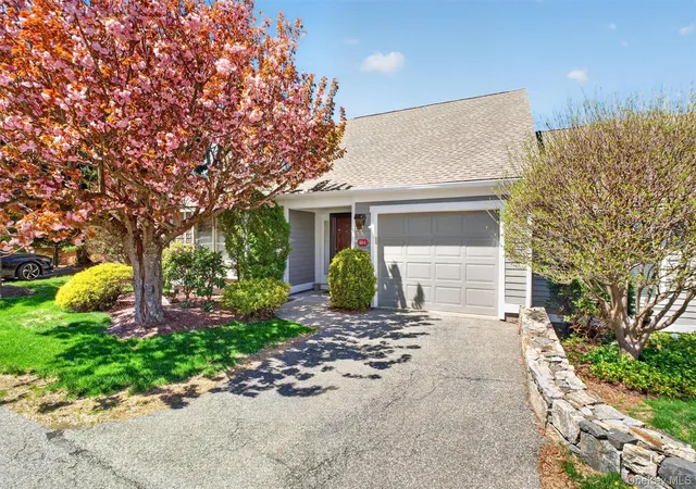 414-heritage-hills-a-somers-ny-10589/hzid_f8e07594