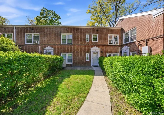 107-hilltop-acres-107-yonkers-ny-10704/hzid_e121bea9