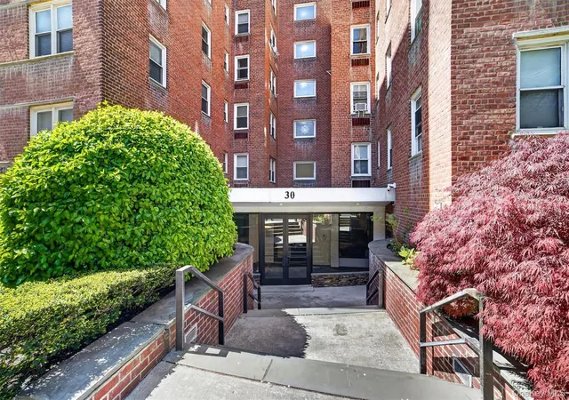30-e-hartsdale-ave-2a-greenburgh-ny-10530/hzid_8edb619f