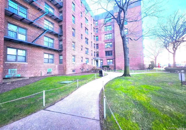 112-24-northern-blvd-3e-new-york-ny-11368/hzid_7b2e51a7
