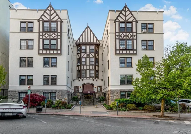 26-pondfield-rd-w-f-yonkers-ny-10708/hzid_26539a25