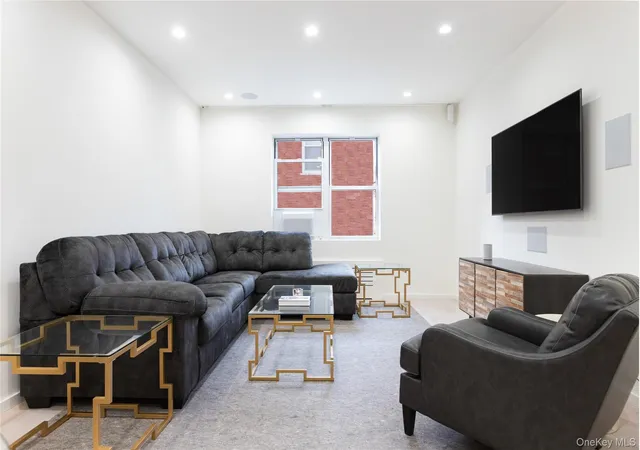 1500-ocean-pkwy-1a-brooklyn-ny-11230/hzid_20f86cc9