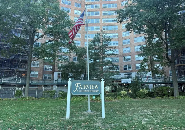61-20-grand-central-pkwy-c1205-forest-hills-ny-11375/hzid_d81a34f6