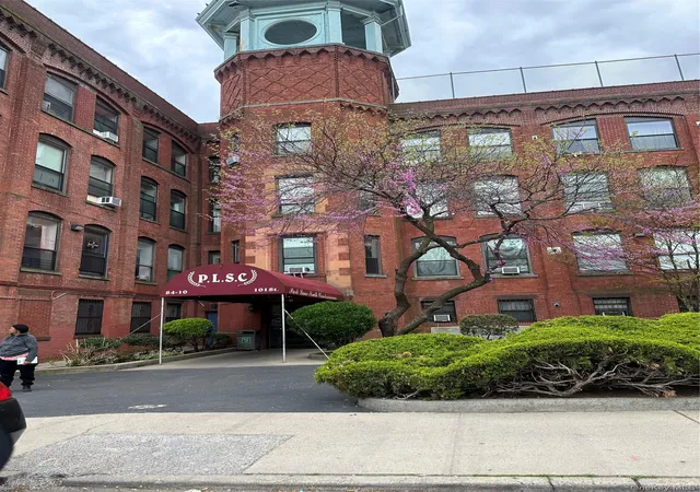 8410-101-street-richmond-hill-ny-11418/hzid_33d48625