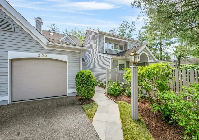 229-boulder-ridge-rd-scarsdale-ny-10583/hzid_5d36f106