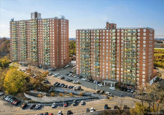 1841-central-park-ave-19l-yonkers-ny-10710/hzid_e0c80ff7