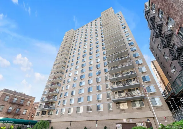 118-18-union-turnpike-18cd-new-york-ny-11415/hzid_bf59e2bf