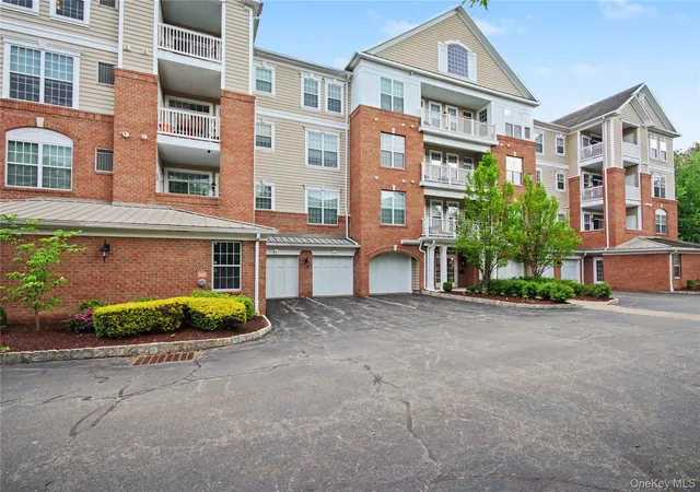 541-regency-dr-fishkill-ny-12524/hzid_51cd23f8