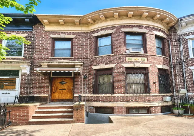 148-e-32nd-street-brooklyn-ny-11226/hzid_689e0985