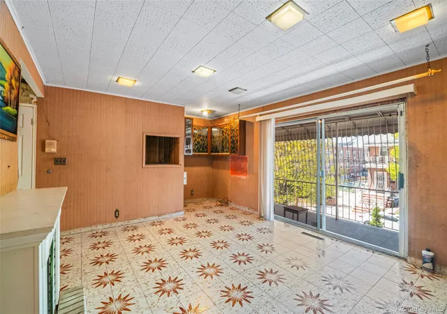 10516-flatlands-4th-st-brooklyn-ny-11236/hzid_21d4f727