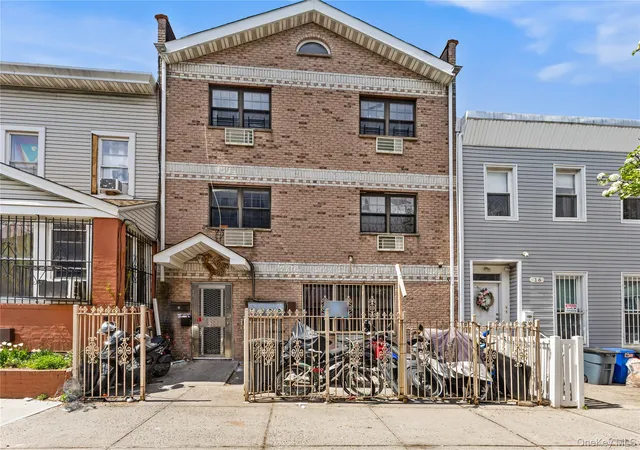 18-kane-pl-new-york-ny-11233/hzid_894a1877