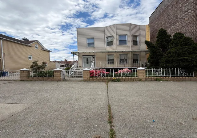 1871-matthews-ave-bronx-ny-10462/hzid_76201625
