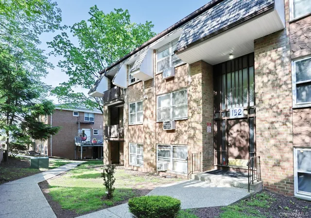 152-kearsing-pkwy-e-ramapo-ny-10952/hzid_0ffe9eac