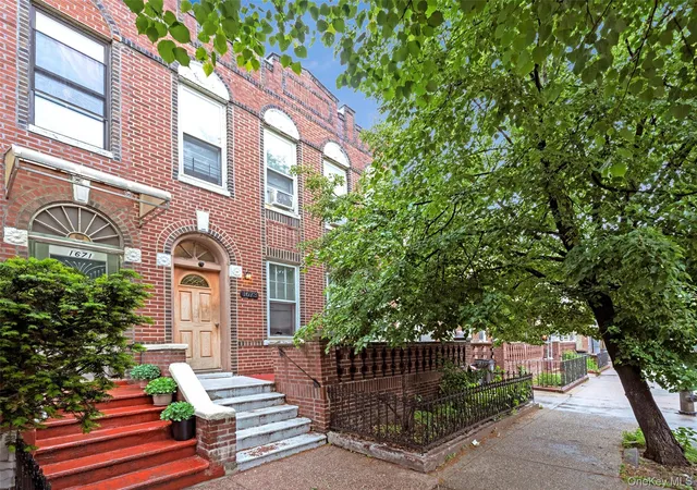 1673-66th-street-new-york-ny-11204/hzid_021fdcbd