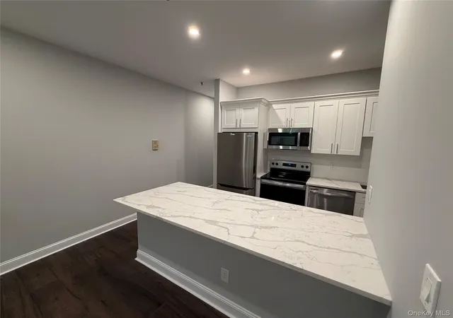 100-clarewood-dr-2k-greenburgh-ny-10706/hzid_d49e069e