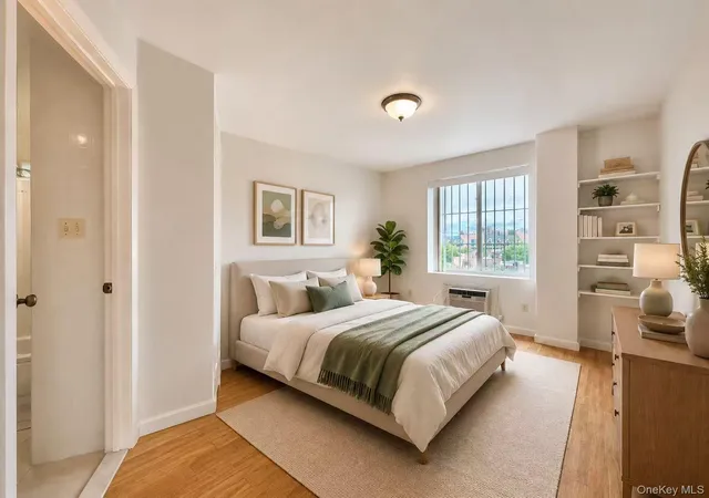 82-15-queens-blvd-ph-b-new-york-ny-11373/hzid_beee3924