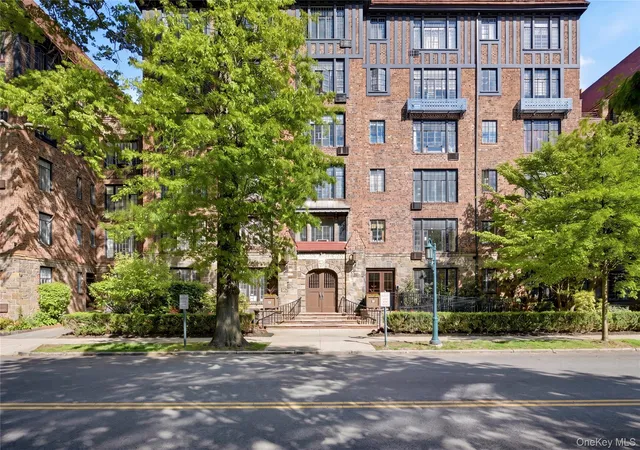 20-continental-ave-1k-new-york-ny-11375/hzid_044110b3