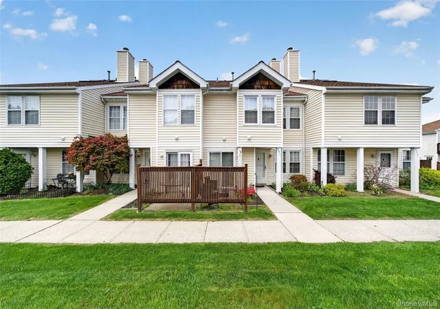 3815-whispering-hills-dr-chester-ny-10918/hzid_28305eda