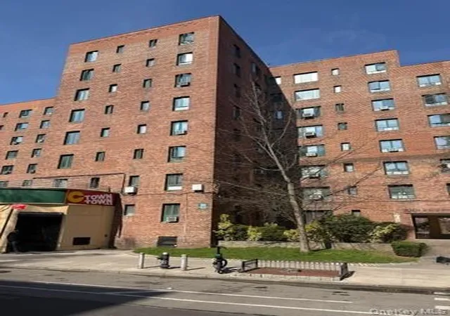 1566-unionport-rd-2h-bronx-ny-10462/hzid_62642f03