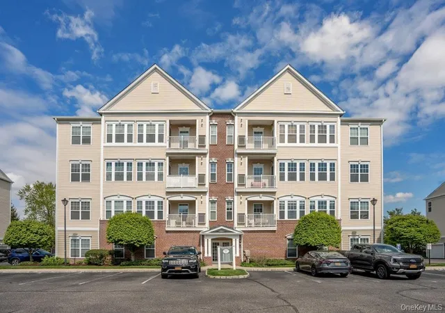 1927-finch-ln-central-islip-ny-11722/hzid_ae4e4292
