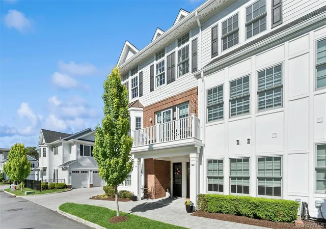 1001-mill-crk-n-roslyn-ny-11576/hzid_9b5bba44