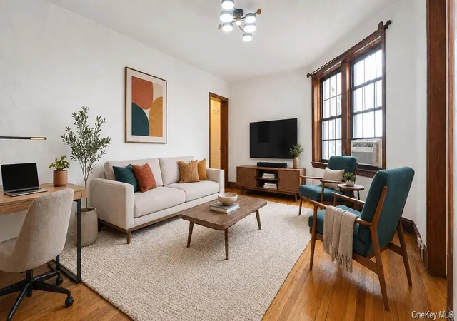 100-parkway-rd-5d-eastchester-ny-10708/hzid_250fcfe1