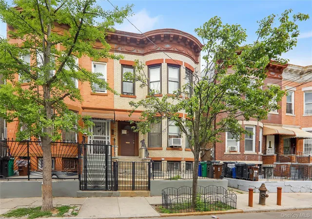 19-kiely-pl-brooklyn-ny-11208/hzid_cda34194