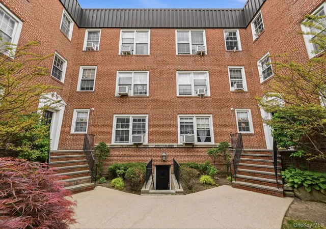 230-central-ave-1f-hempstead-ny-11559/hzid_a8fefbde